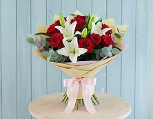 Букет цветов из:  Лилии и Розы в Кольчугино