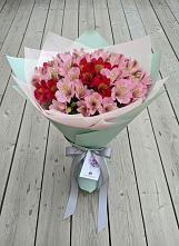 Букет цветов из:  Альстромерии в Кольчугино