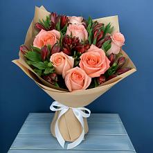 Букет цветов из:  Розы и Альстромерии в Кольчугино