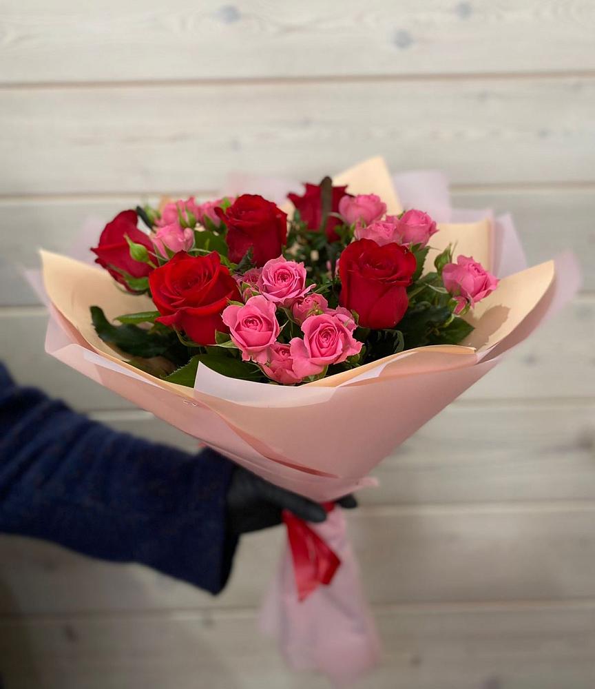 Букет цветов из: Розы в Кольчугино